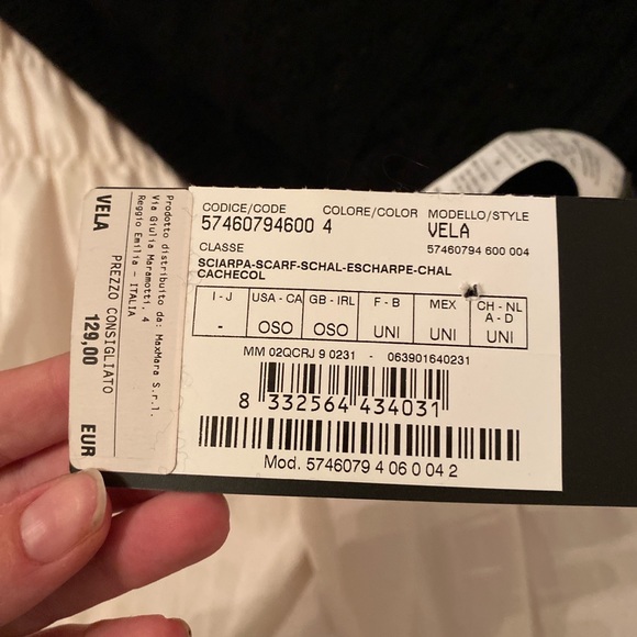 Max Mara Scarf - Picture 3 of 3